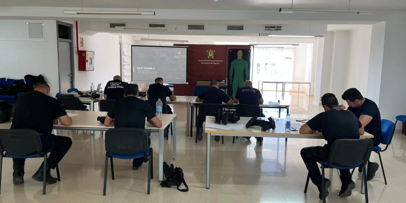 La Policía Local de Callosa contará con armas Taser para las fiestas