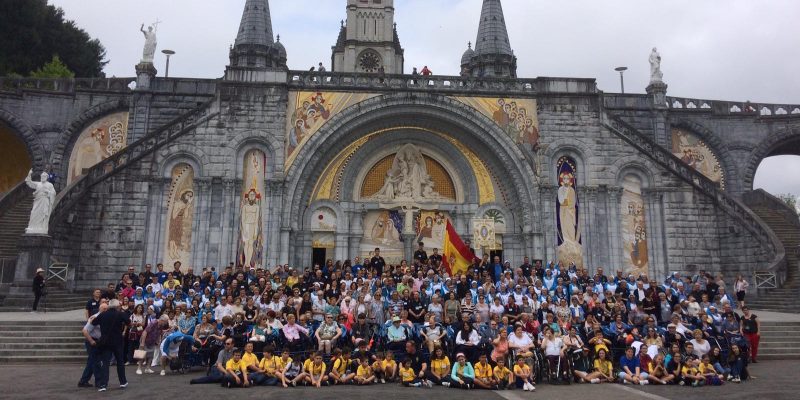 Casi 400 personas acompañan a los enfermos de la Diócesis a Lourdes