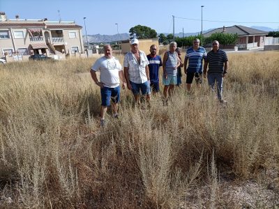 El PP oriolano denuncia el mal estado de un solar en La Matanza