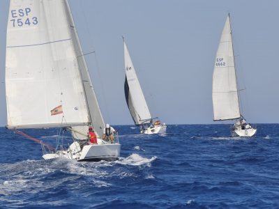 La embarcación MK III gana la regata Estrella Polar A Dos del RC Náutico Torrevieja