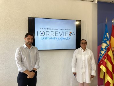 Torrevieja presenta el plan de mejora de zonas y juegos infantiles
