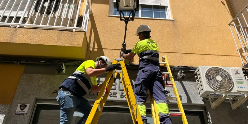 Callosa renueva 150 luminarias en 32 calles del casco histórico
