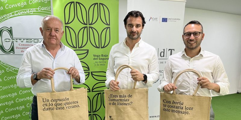 La marca territorio "luce con orgullo" el habla de la Vega Baja