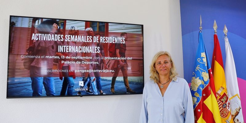 Torrevieja presenta su programa semanal de residentes internacionales