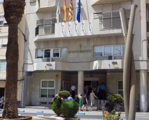 Torrevieja concede ayudas a autónomos por la crisis energética