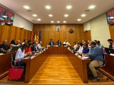 Orihuela aprueba casi seis millones de euros para mejorar servicios básicos
