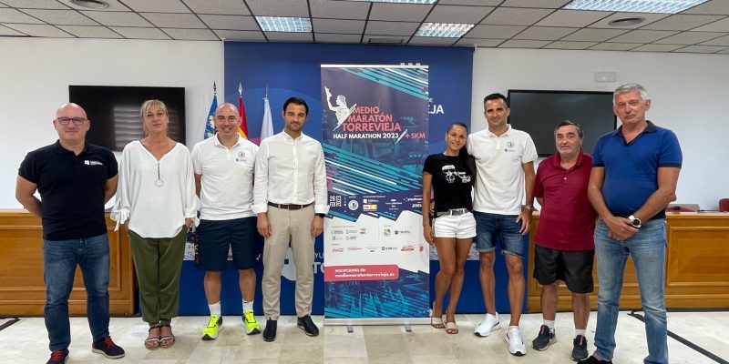 Torrevieja presenta su medio maratón del 26 de febrero