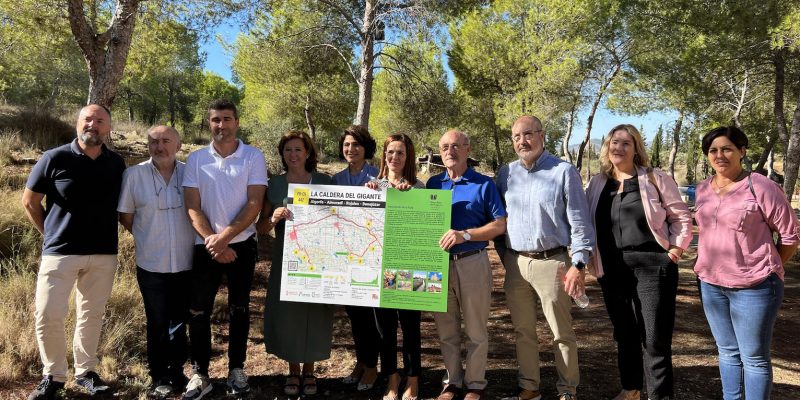 Convega adecúa 17 kilómetros de la ruta senderismo 'La Caldera del Gigante'