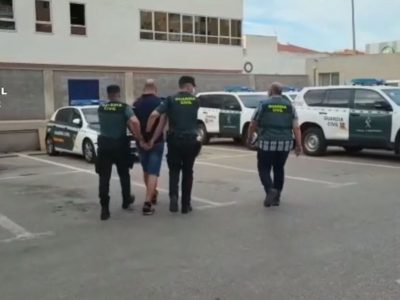 Detienen al autor de un atropello junto a una discoteca en Torrevieja