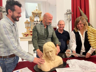 Orihuela acoge la exposición 'La Semana Santa de los Sentidos'