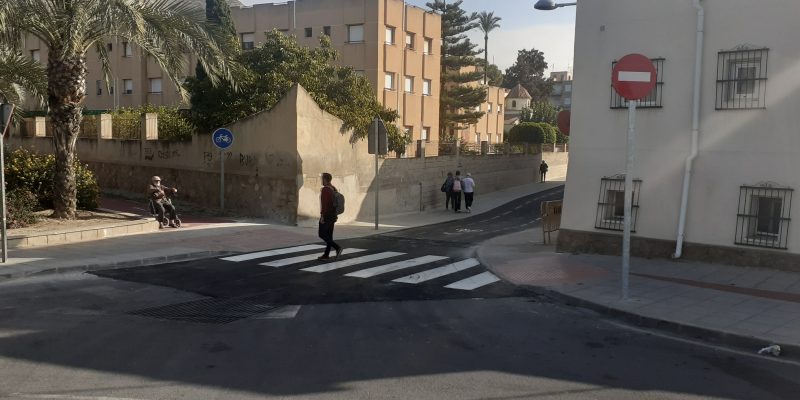 Finalizan las obras en las calles Madre Elisa y Meca de Orihuela