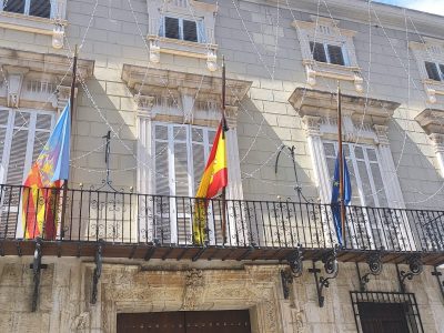 Cambiemos Orihuela lamenta que el PSOE se apoye en VOX