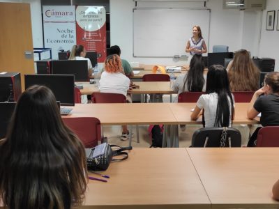 Cámara Orihuela ofrece un curso de modelos de negocio sostenibles