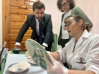 Orihuela restaura cinco piezas arqueológicas del MARQUO y el Museo de la Muralla
