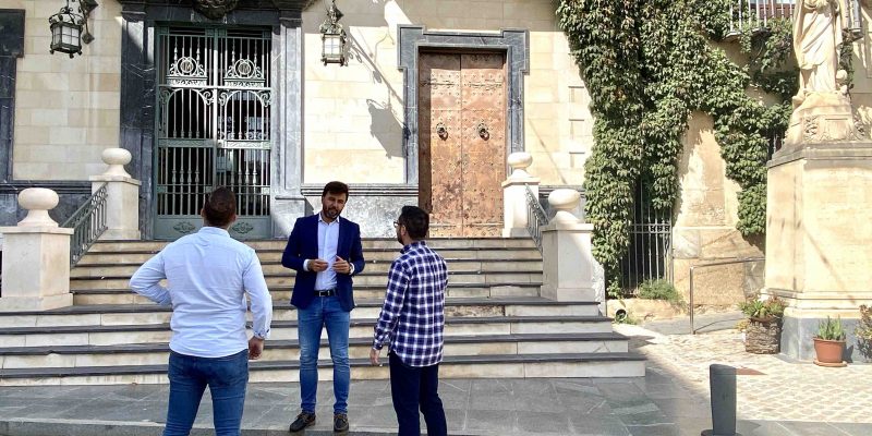 Orihuela adjudica las obras de la antigua Caja de Nuestra Señora de Monserrate