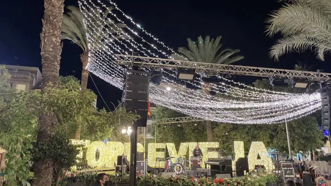 Torrevieja amplía el alumbrado para fiestas patronales y Navidad