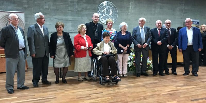 La Diócesis premia la labor del oriolano Ángel García Estruch
