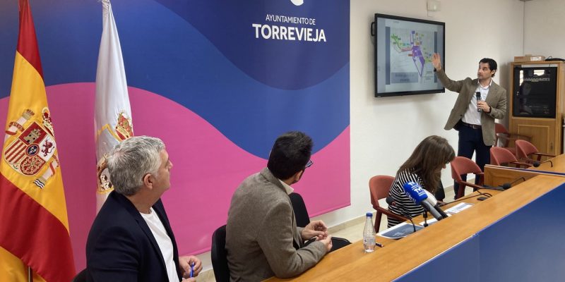 Torrevieja presenta el proyecto de urbanización del Puerto y adyacentes
