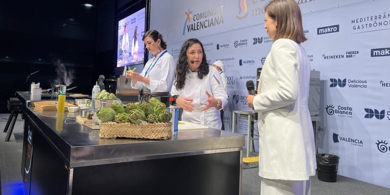 La alcachofa de la Vega Baja protagoniza la feria gastronómica de Valencia