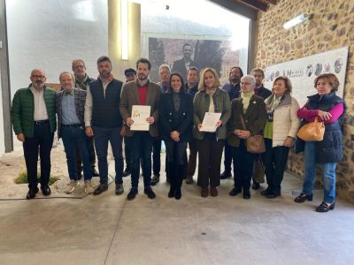 Orihuela votará nombrar hijo adoptivo de la ciudad a Joan Manuel Serrat