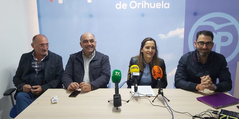 El PP de Orihuela cree a María García "incapaz" de gestionar el área de Educación