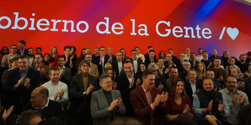 La alcaldesa de Orihuela participa en el acto de presentación de candidaturas municipales de España