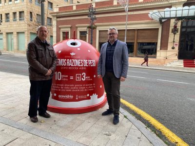 Orihuela y Ecovidrio inician una campaña de reciclaje en Navidad
