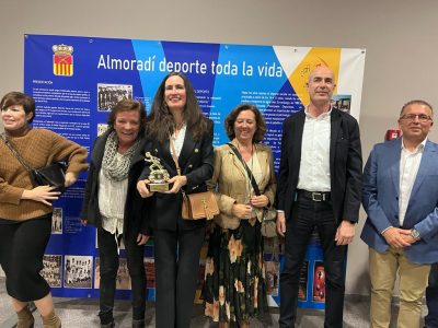 El IES Antonio Sequeros de Almoradí recibe un premio por su proyecto saludable