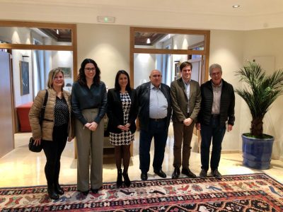 Orihuela incorpora un nuevo autobús de traslado de usuarios al Centro Ocupacional