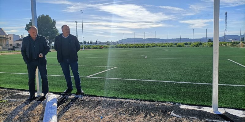 El PP de Orihuela denuncia la paralización de las obras del polideportivo de Molins
