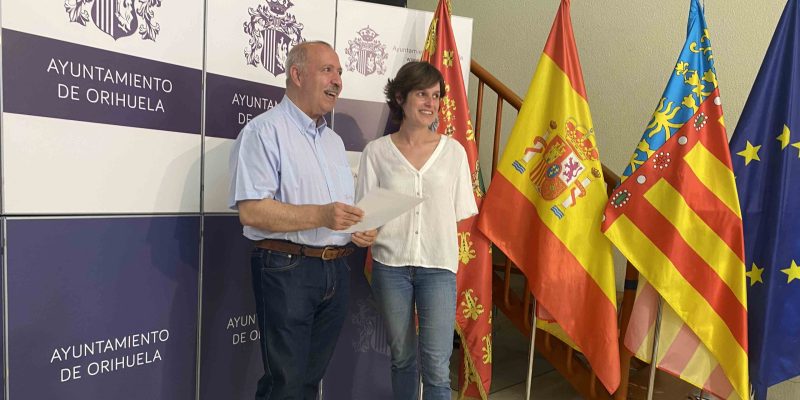 Orihuela refuerza con 31 trabajadores el servicio de Aseo Urbano en Navidad