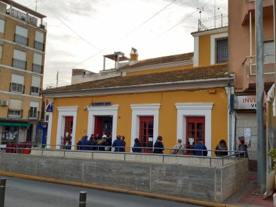 Guardamar agota los bonos consumo de Navidad online en horas