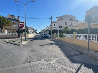 La Calle República Dominicada de Orihuela Costa sufrirá mejoras en el seneamiento