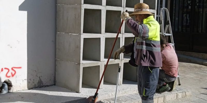 Redován crea en el cementerio municipal 32 columbarios