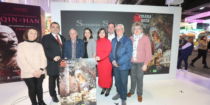 Orihuela presenta en Fitur el cartel de su Semana Santa internacional