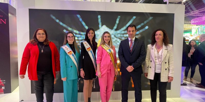 Torrevieja presenta en Fitur sus fiestas y sus actos más tradicionales y lúdicos