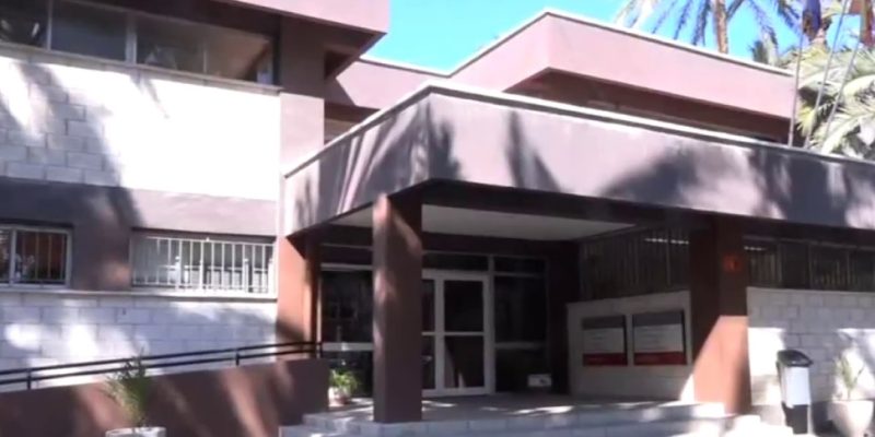 Suspenden la actividad infantil de dos colegios de Orihuela por una fuga de gasoil