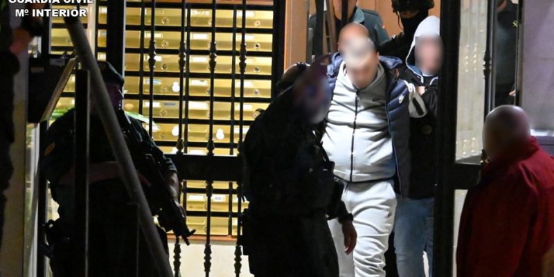 Detienen a cuatro personas por un secuentro relacionado con drogas en Callosa