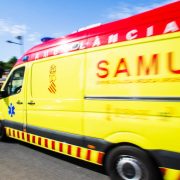 Un accidente entre varios vehículos deja tres heridos en Cox