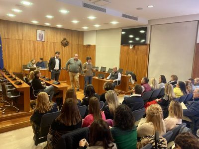 Toman posesión en Orihuela 63 auxiliares administrativos