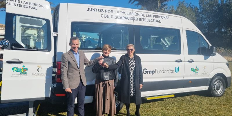 Los usuarios de ADIS disponen de un vehículo adaptado para sus desplazamientos