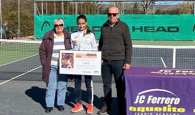 La bigastrense Charo Esquiva se proclama campeona de la Comunidad Valenciana de tenis