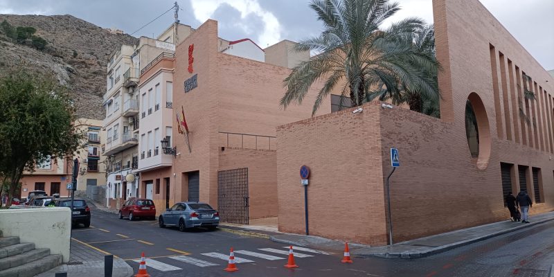 El PP de Orihuela denuncia un bloqueo del gobierno en la ampliación del Palacio de Justicia