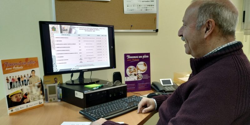 La AEDL de Orihuela organiza nueve cursos para desempleados