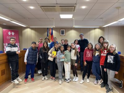 Albatera celebra la primera reunión del Consejo de la Ciudad de los Niños