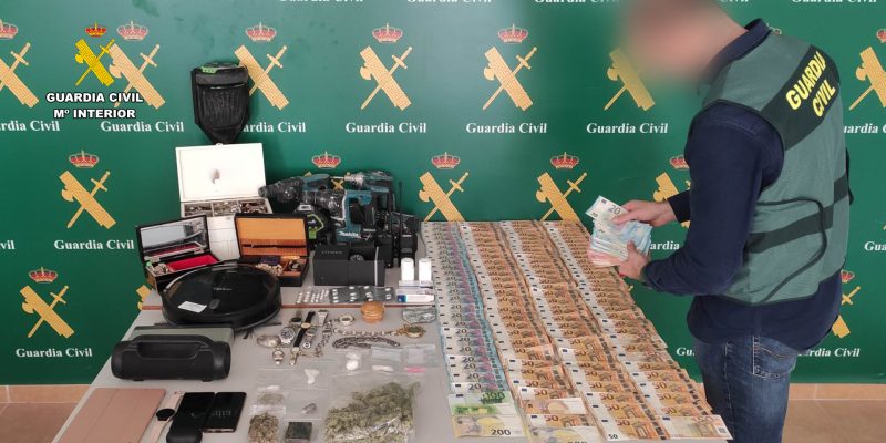 Desarticulan una banda dedicada a la venta de droga en Torrevieja