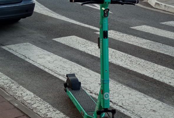 Cambiemos Orihuela pide que se revise la autorización para alquiler de patinetes eléctricos