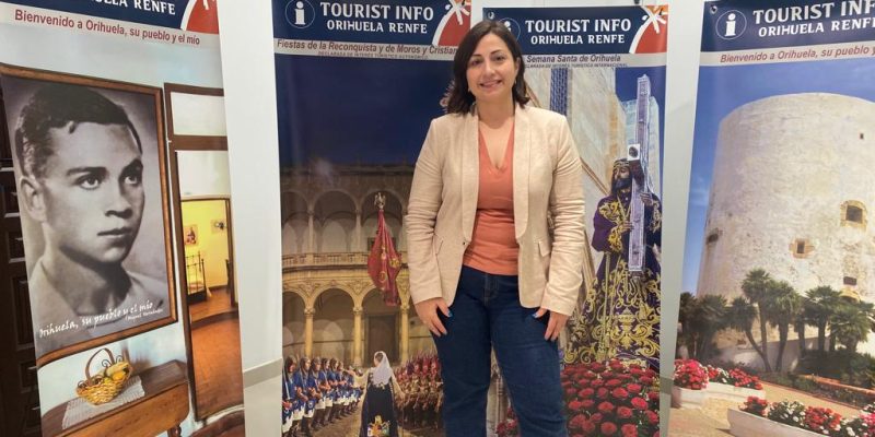 Orihuela se promociona en el centro histórico de Valencia durante Fallas