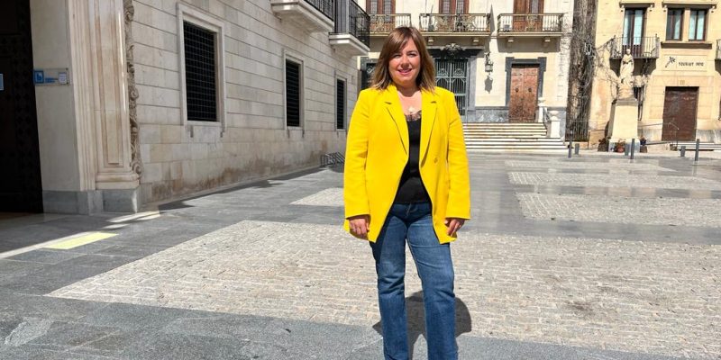 Orihuela se llena de versos para celebrar el Día de la Poesía