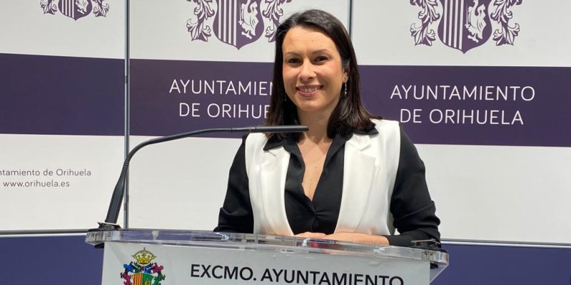 Toda la flota de vehículos municipales de Orihuela operan ya con normalidad